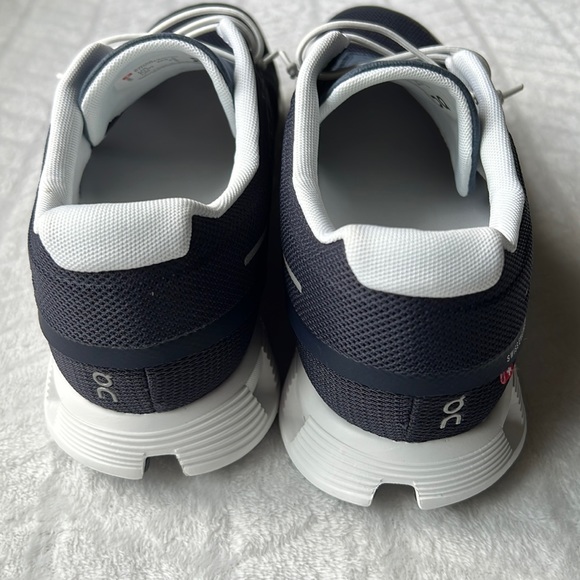 Men’s On Running Cloud Sneakers - Navy. - Picture 9 of 16